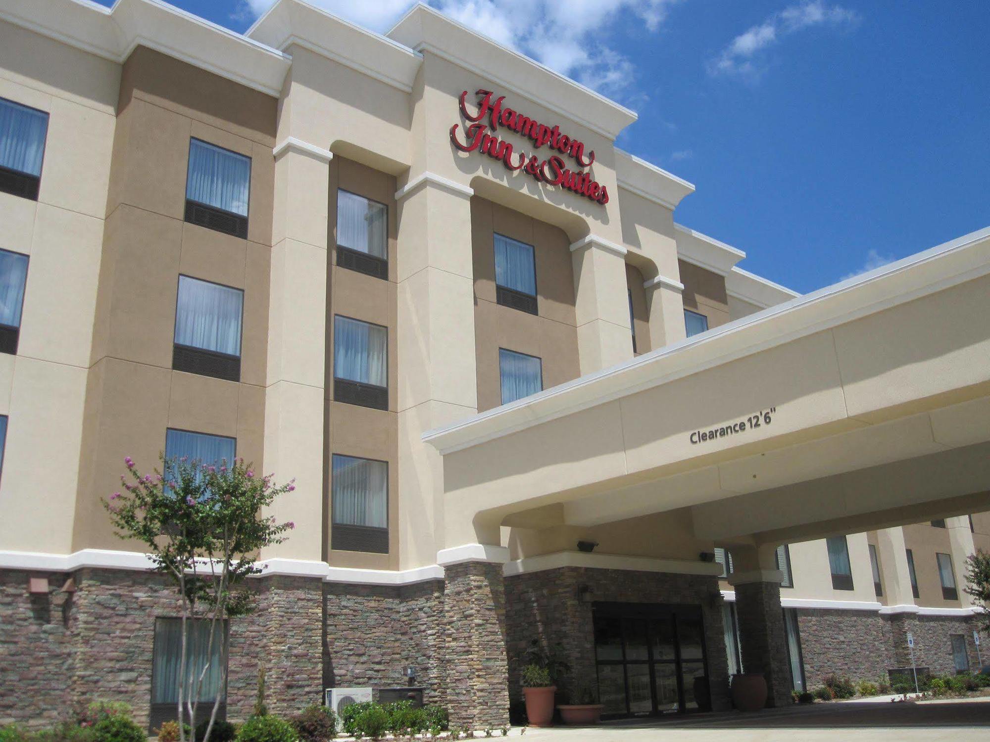 Hotel Hampton & Mount Pleasant